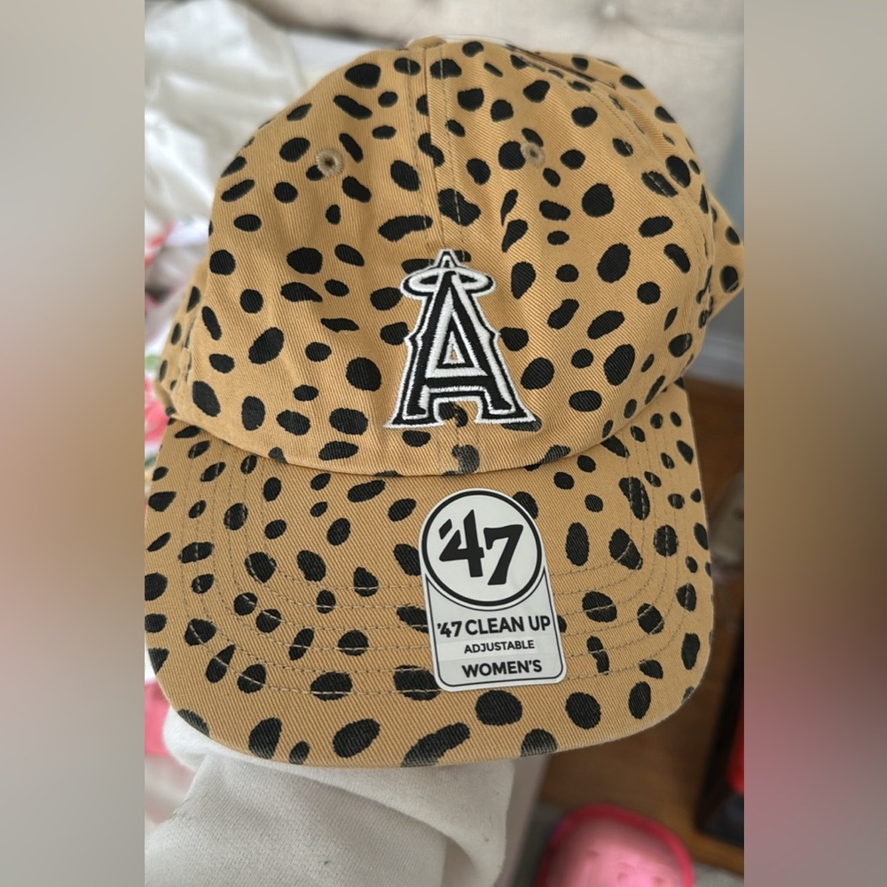 Angels hat